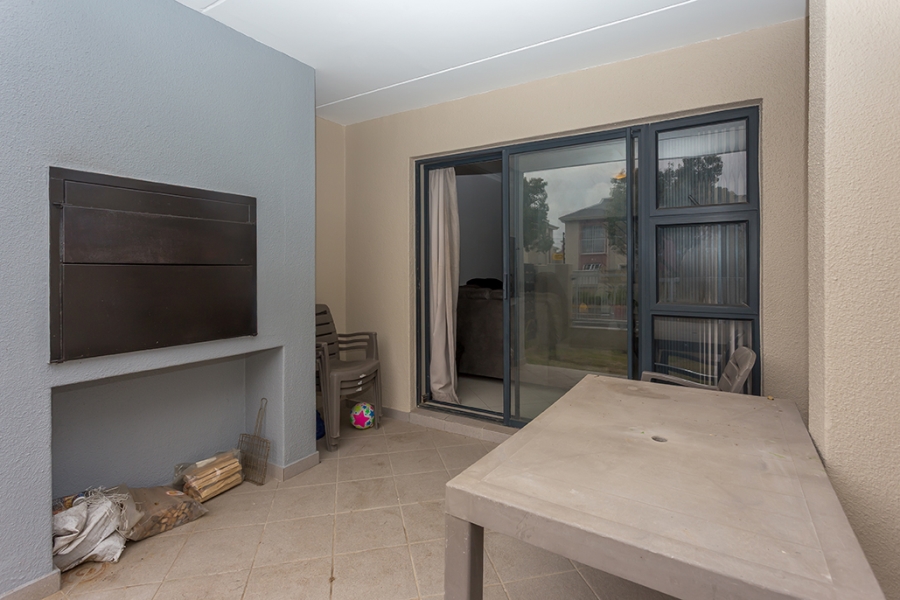 2 Bedroom Property for Sale in Buh Rein Estate Western Cape